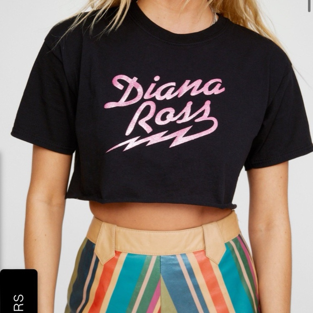 Black Crop Top - Picture 2 of 4